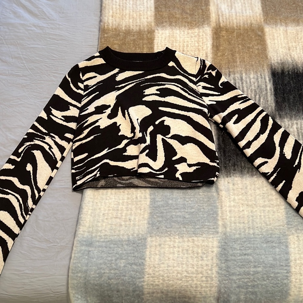 Black and white sweater
